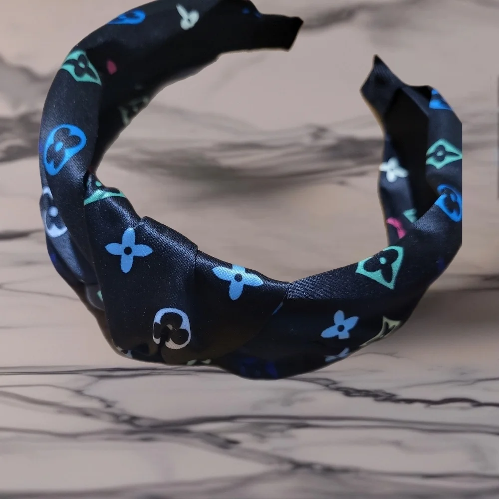 Black and Blue Patterned Headband